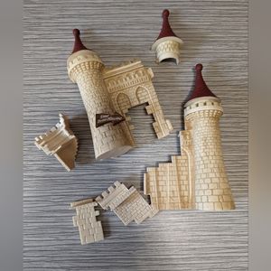 FREE with purchase - 2004 Shrek castle parts